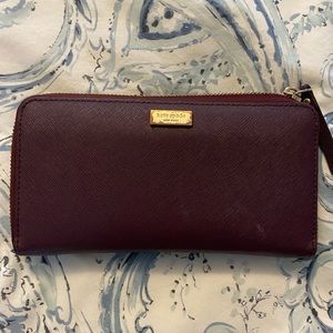 Kate Spade Wallet in eggplant